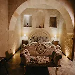 Artium Cave * Mustafapaşa