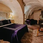 Artium Cave