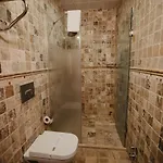Hotel Artium Cave