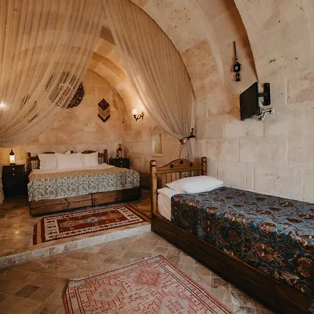 Artium Cave * Mustafapaşa