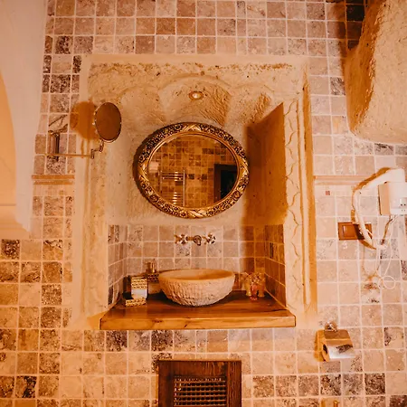 فندق Artium Cave