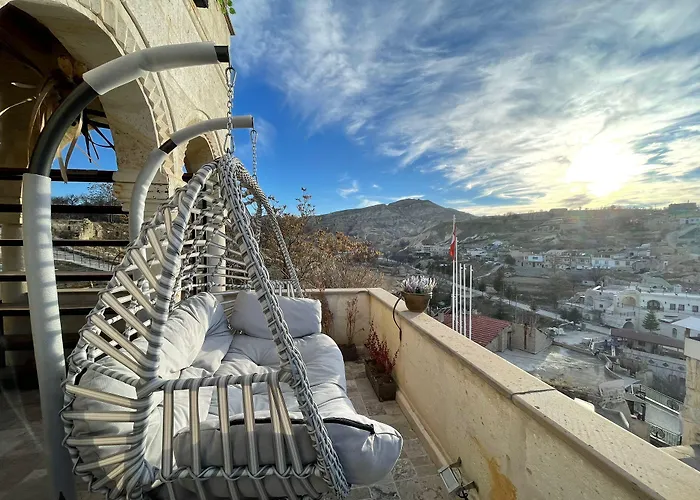 Artium Cave ホテル *